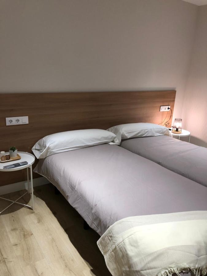 Pension La Castellana Logroño Eksteriør billede